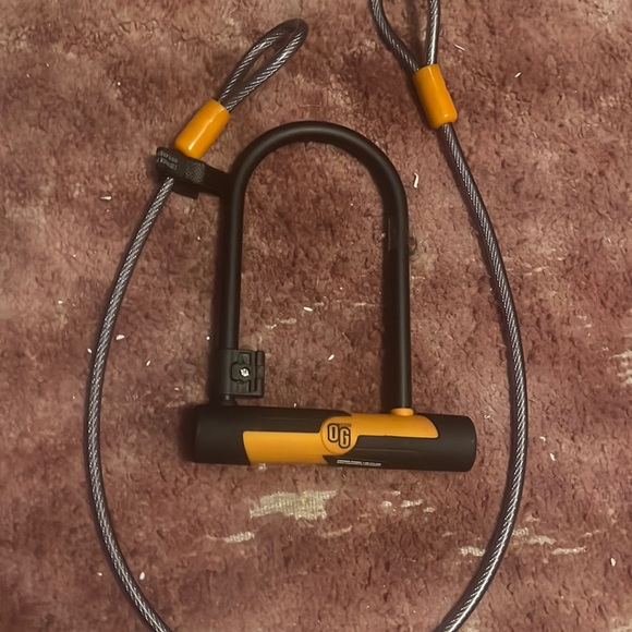 Bike lock - Picture 1 of 1